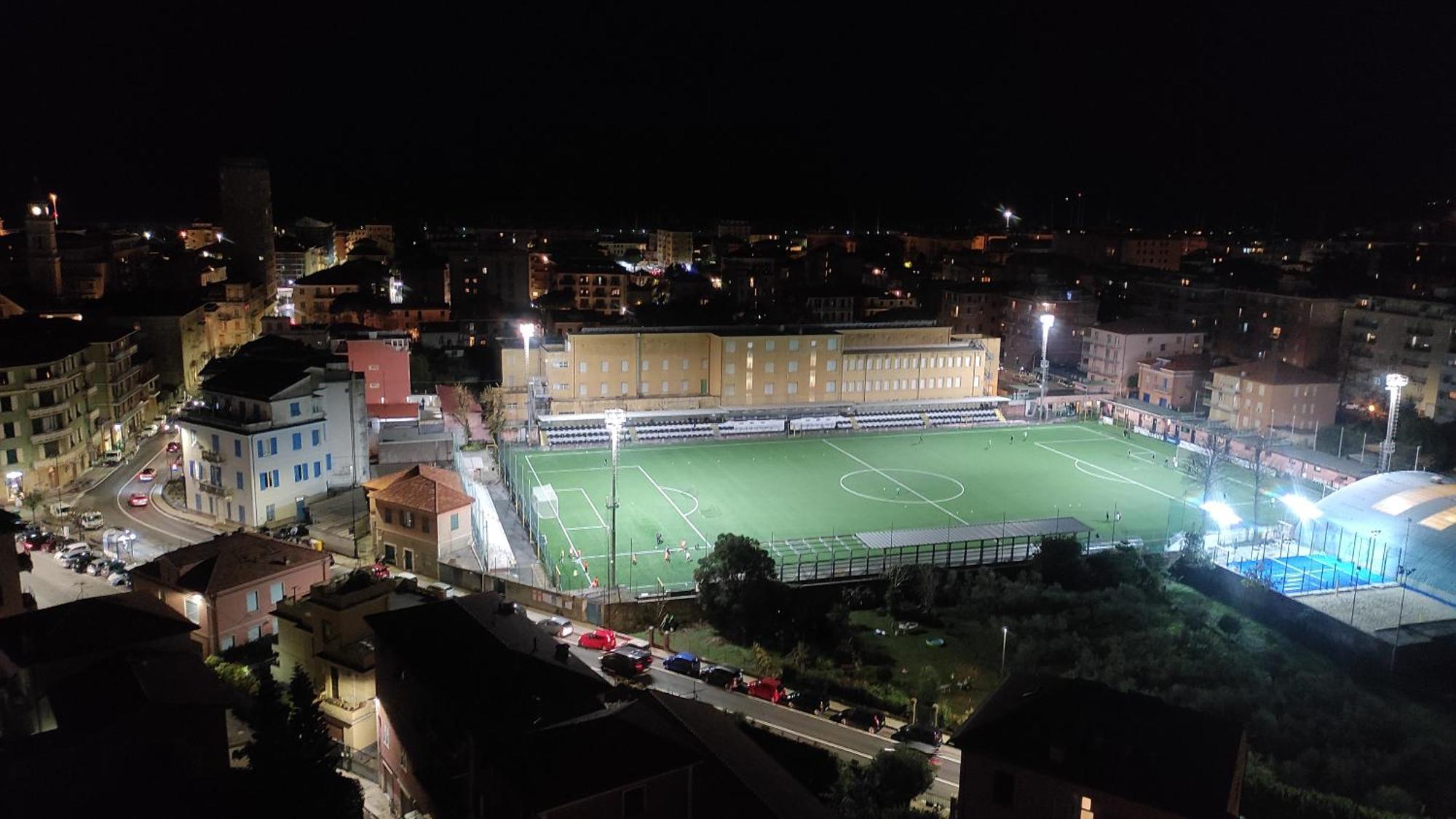 Super Vista Al Grattacielo Di Lavagna Appartement Buitenkant foto